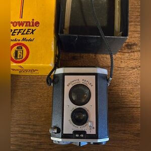 Vintage Eastman Kodak Brownie Reflex Synchro Model camera w box